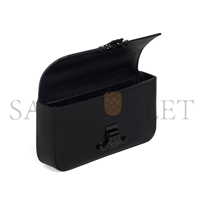 CELINE TRIOMPHE SO BLACK SHINY CALFSKIN CHAIN SHOULDER BAG 197993EQJ.38NN (20.5*10.5*4cm)